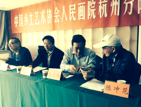 陳沖范院長和馮雪林副院長進行交流