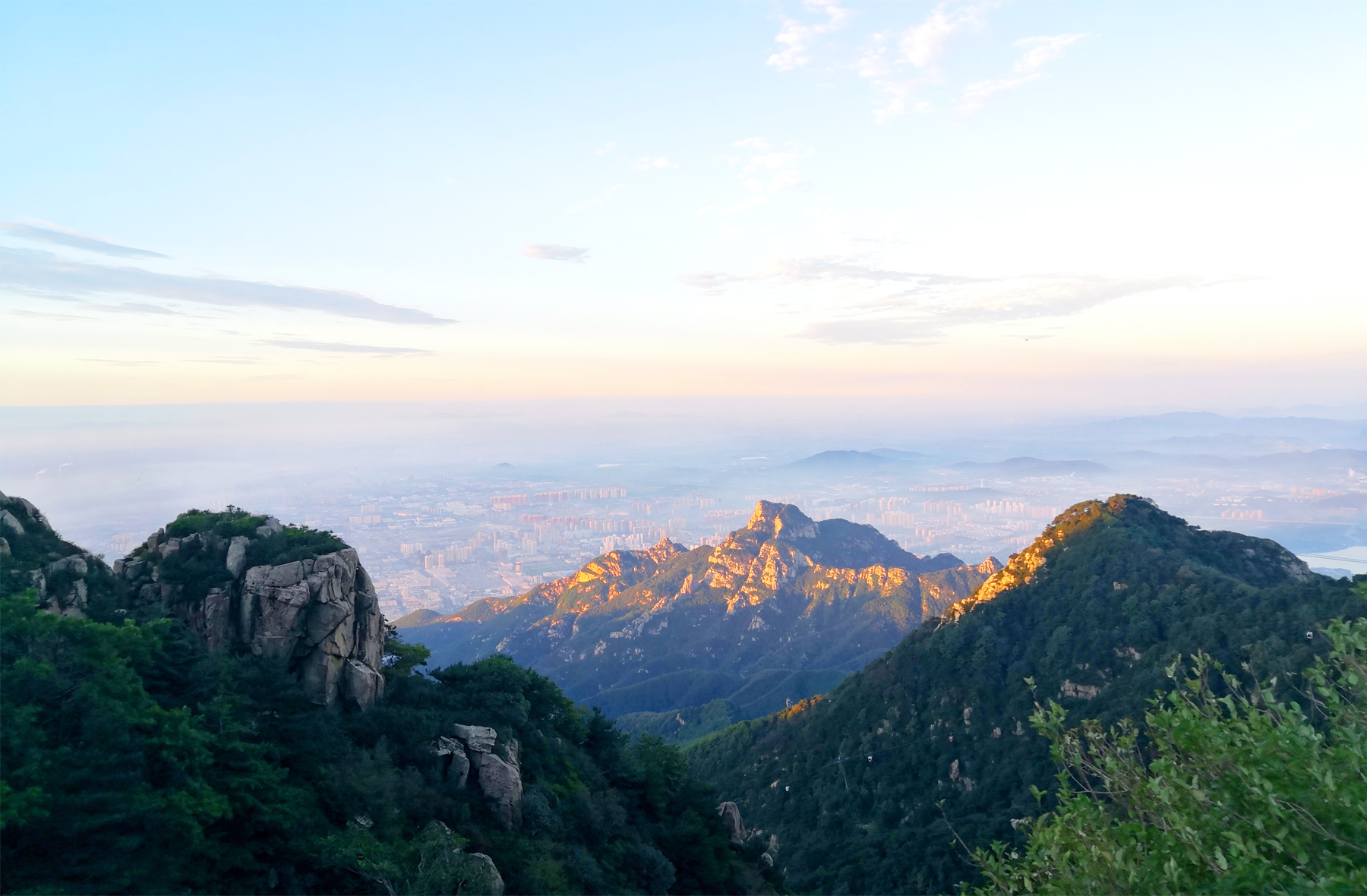 中國五岳之首泰山